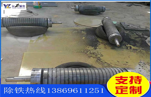钾长石提纯磁选机，钾长石提纯磁选机_铁矿选矿钾长石提纯磁选机磁场一般为多少_磁块如何排列